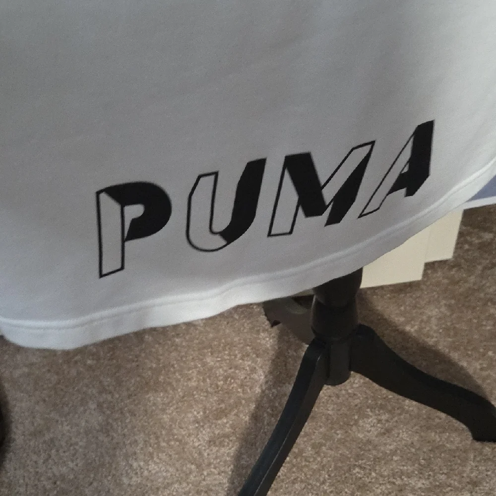 Puma White Shirt with Gray Logo Tag - Picture 4 of 6